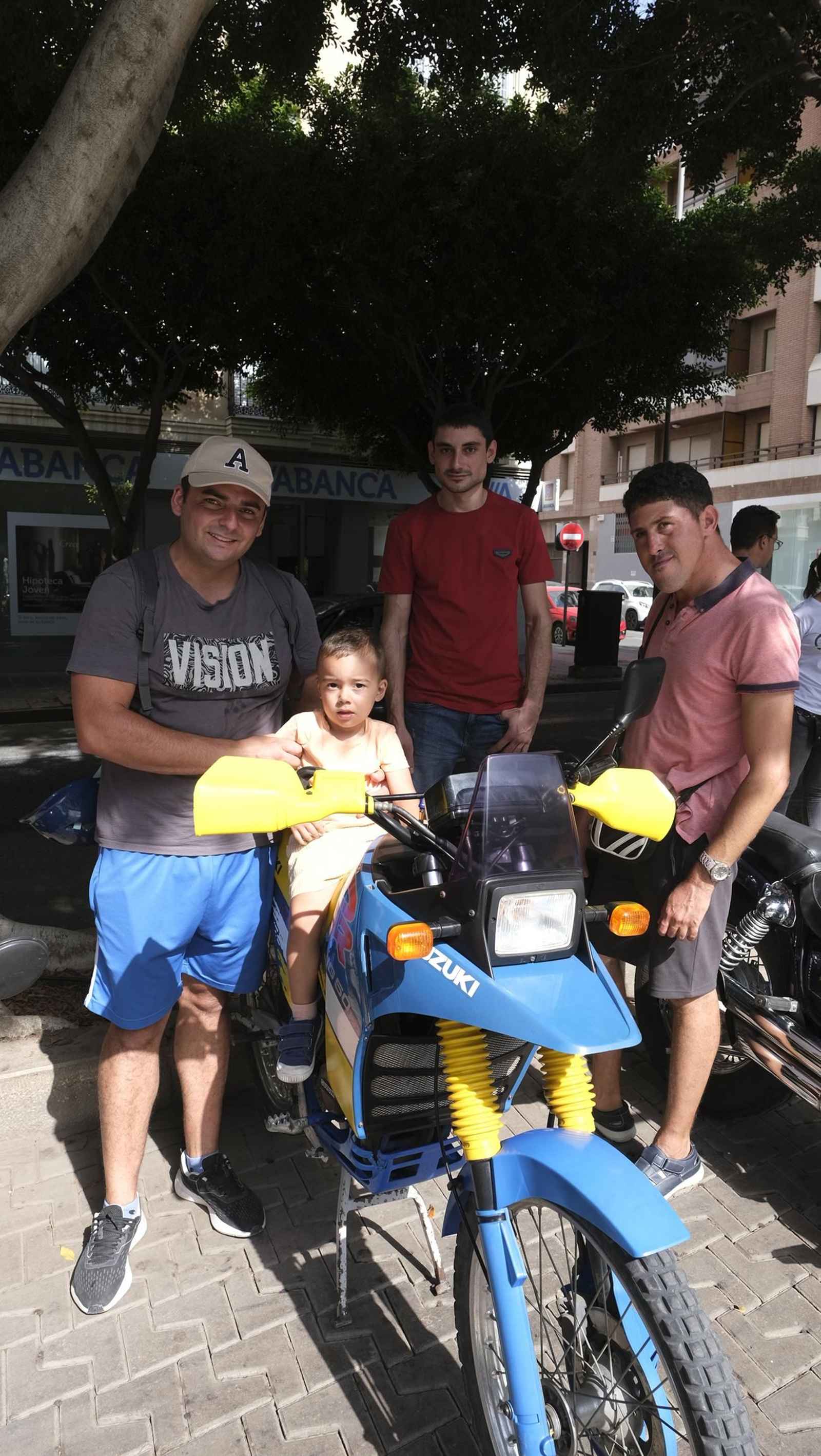 Exposición de motos antiguas y Ducatis en la Feria de Almería 2025, en imágenes