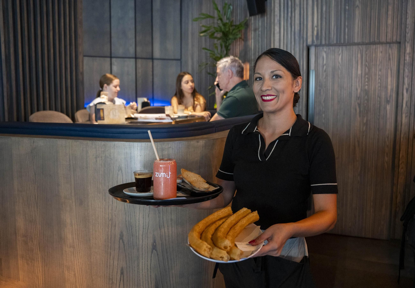 Las imágenes de la suculenta Churrería ubicada en la plaza 3 de abril