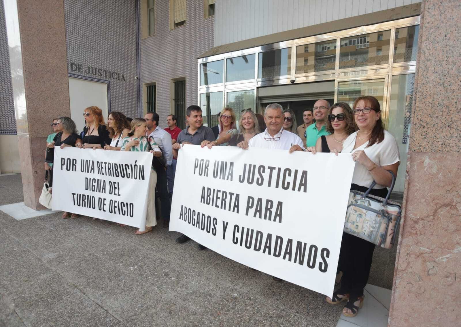 Concentración de abogados en La Línea