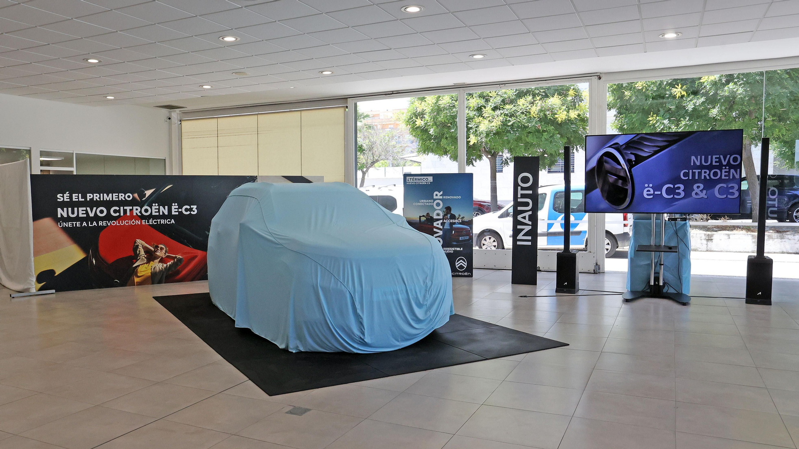 Presentación del nuevo Citroën ë-C3 en el concesionario Inauto Jerez