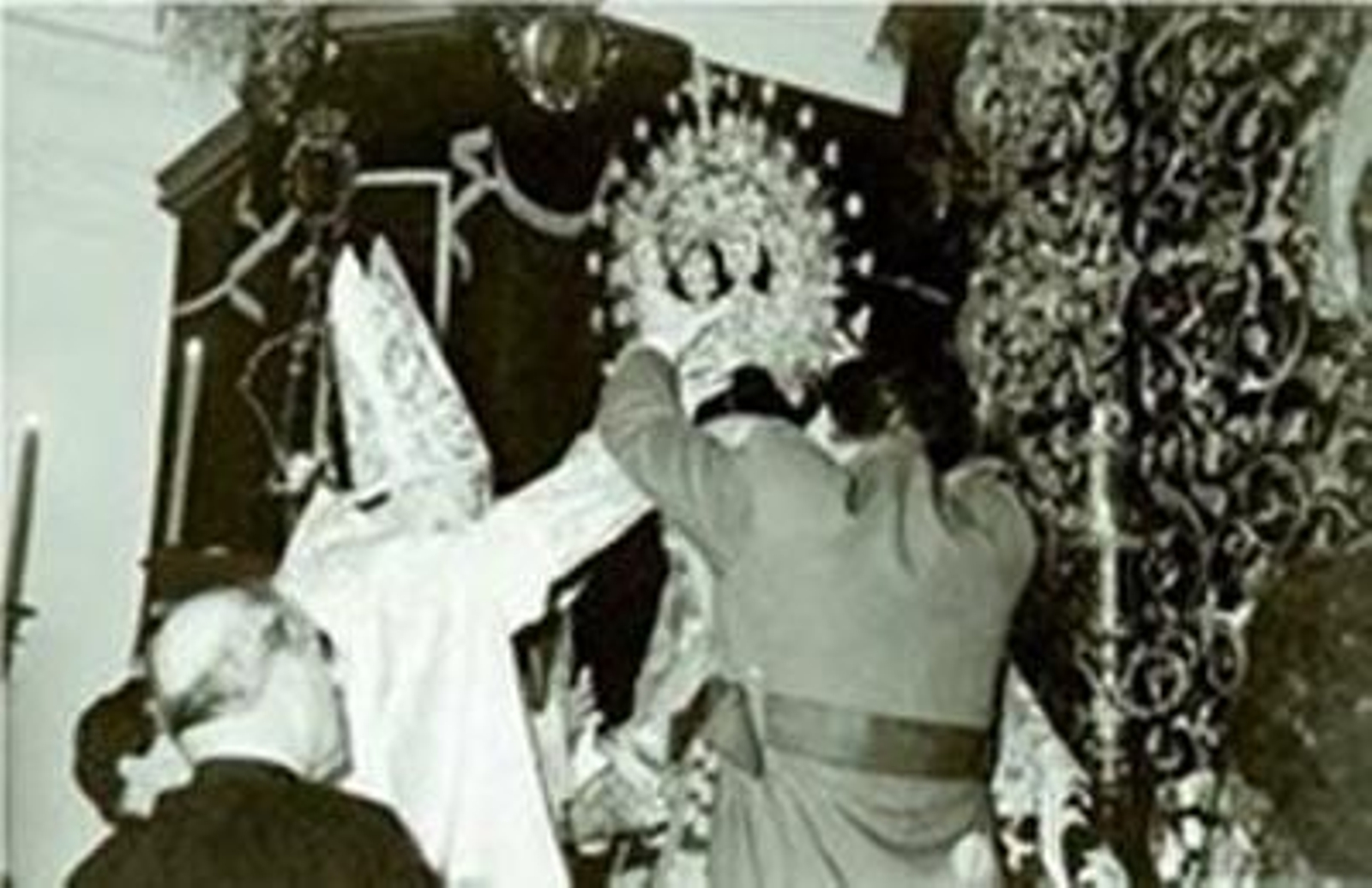 El Arzobispado eleva a canónica la coronación litúrgica de la Caridad del Baratillo de 1960