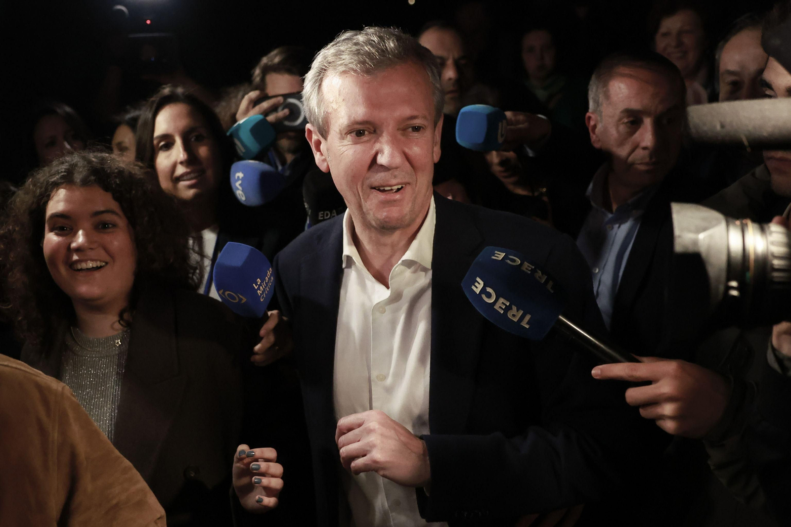 Alfonso Rueda, antes de su comparecencia tras la victoria electoral del PP en las elecciones gallegas.