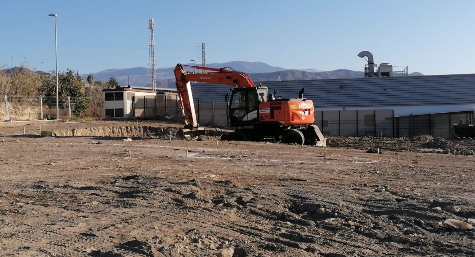 Luz verde a la licencia de obra para la instalación de una hamburguesería en Adra