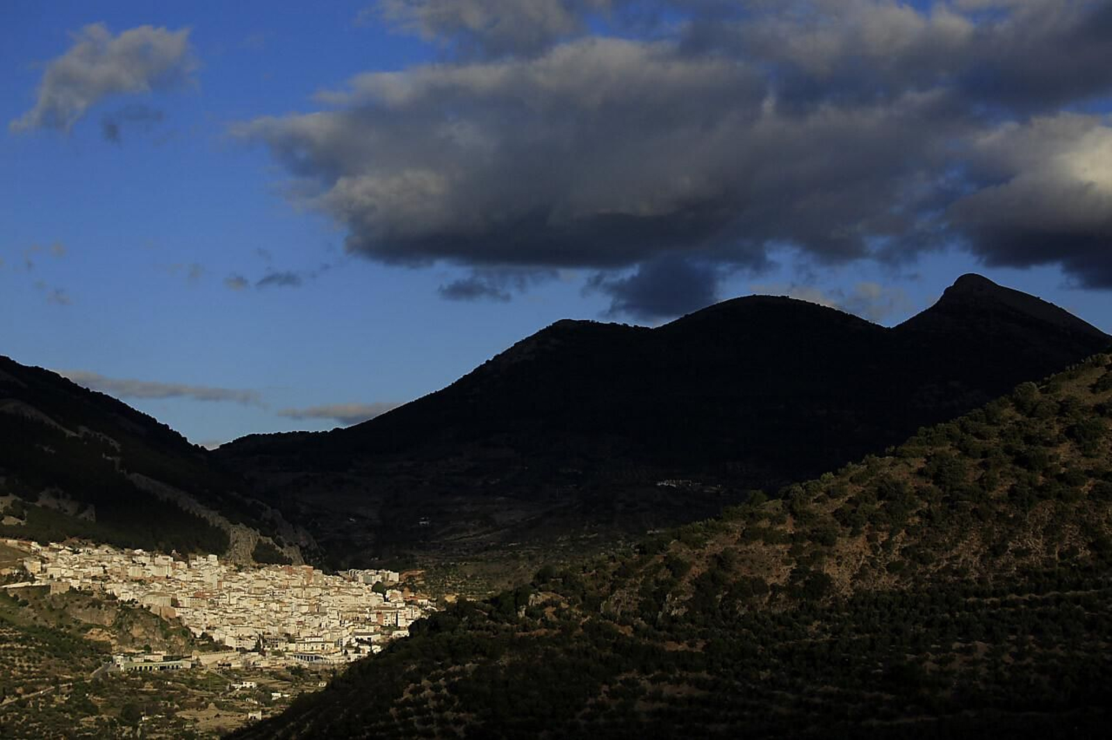 Panorámica de Sierra Mágina.