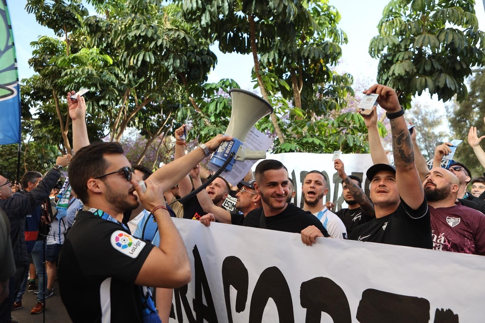 Las imágenes de las protestas de la afición del Málaga Las imágenes de las protestas de la afición del Málaga