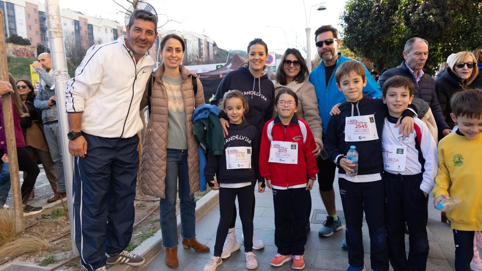 En imágenes: Los niños y niñas de los colegios de Jaén, protagonistas de la San Antón Escolar