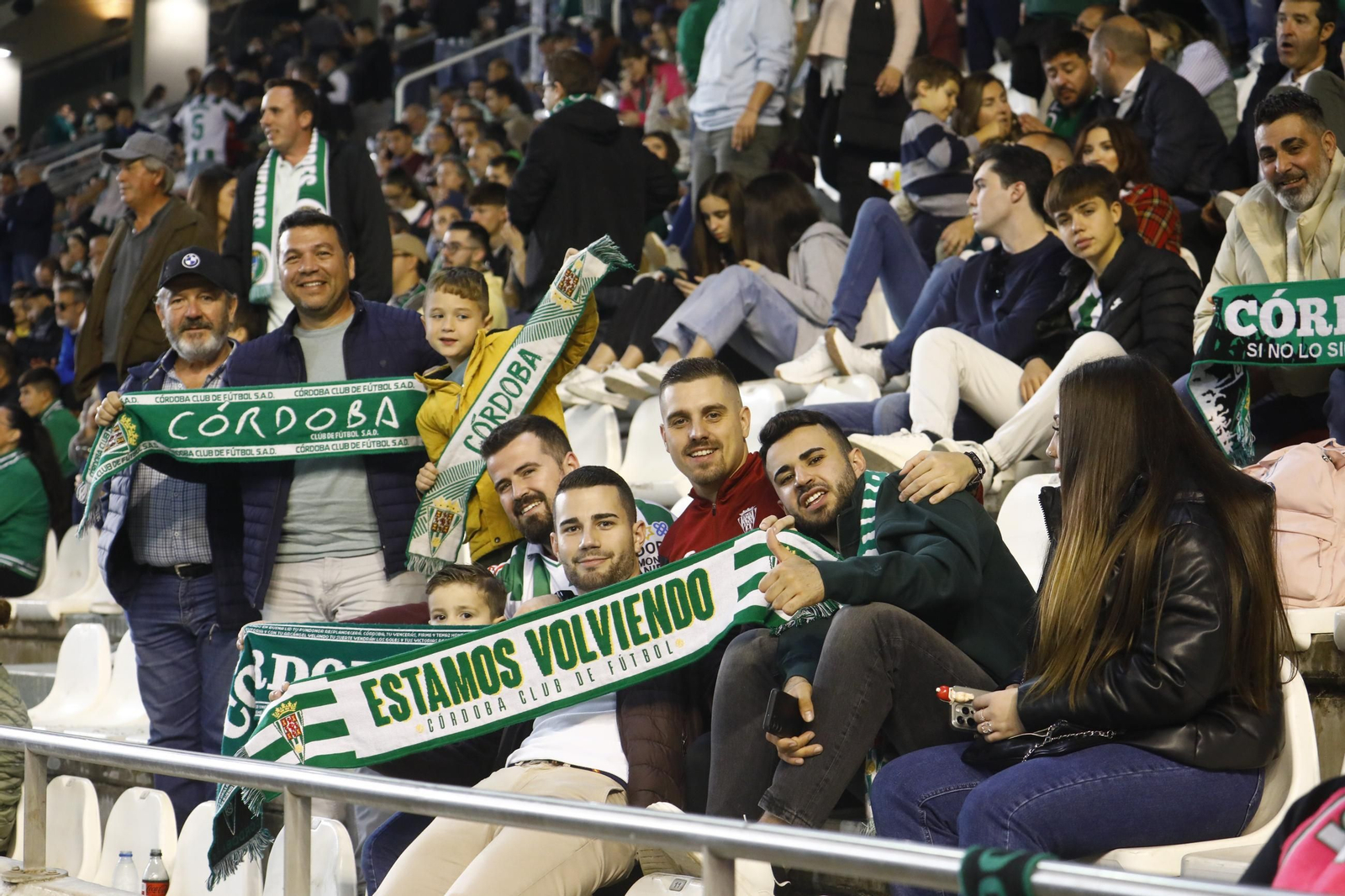 Las mejores fotos del ambiente en el Córdoba CF - Zaragoza en El Arcángel
