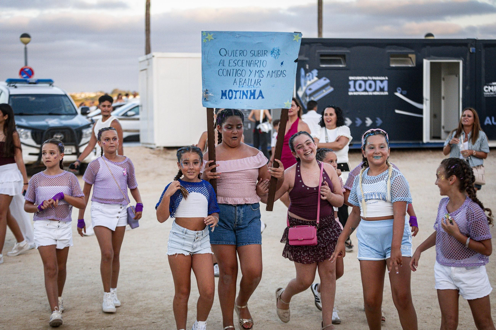 Búscate en el concierto de Emilia en el Concert Music Festival