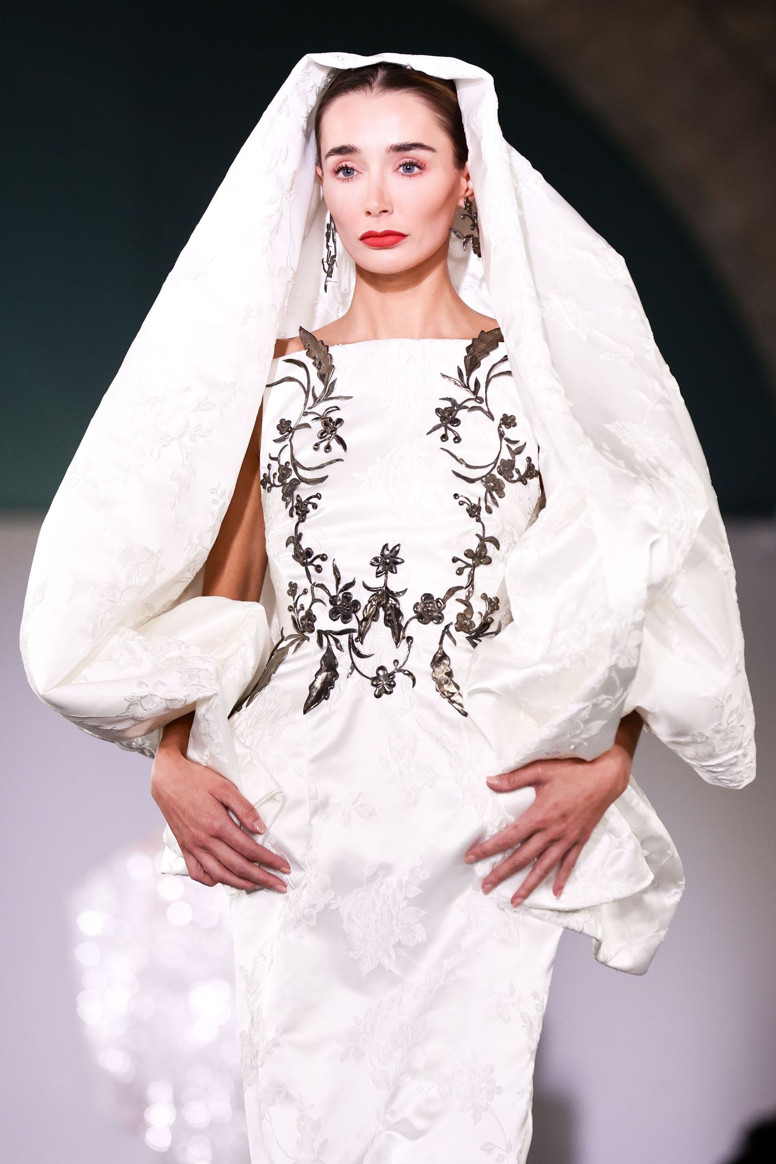 Juana Martín conquista París con su nueva colección, Presagio