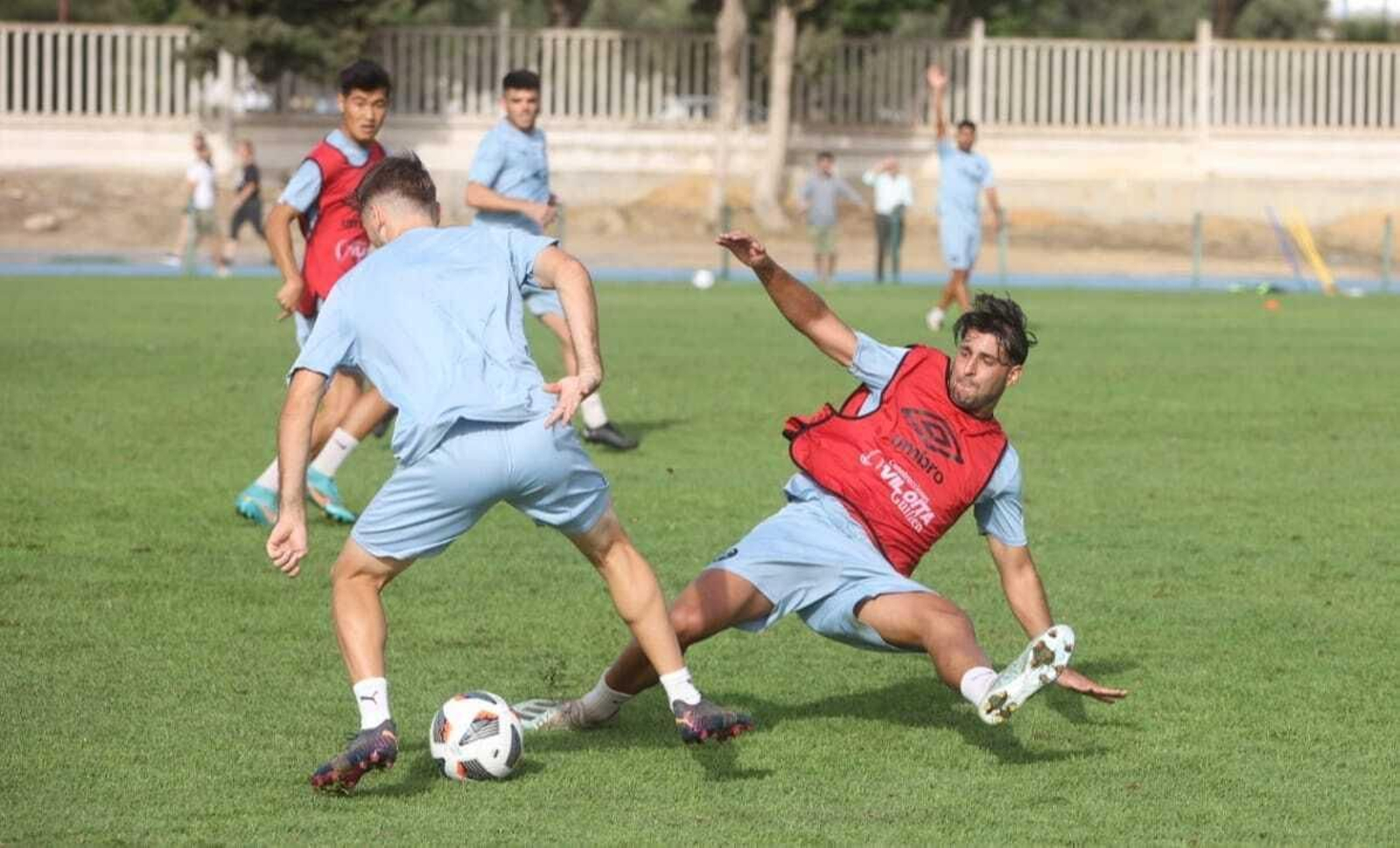 Primer entrenamiento de Francis al frente del Xerez DFC