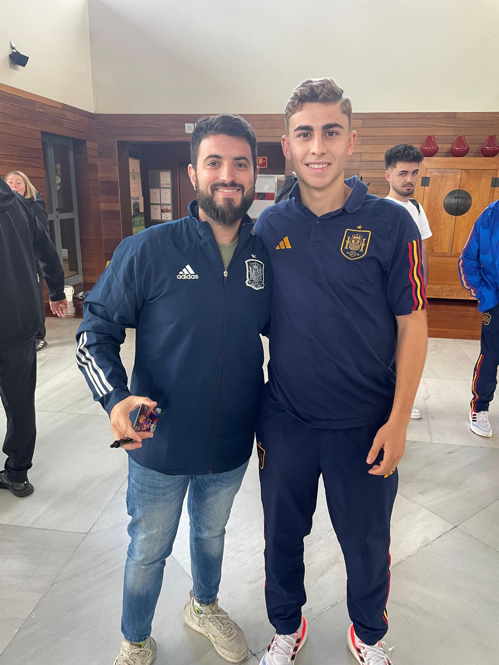 Miguel Ángel junto a Fermín.