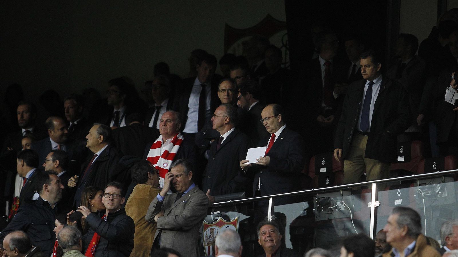 El presidente del Sevilla, José Castro, en el palco.