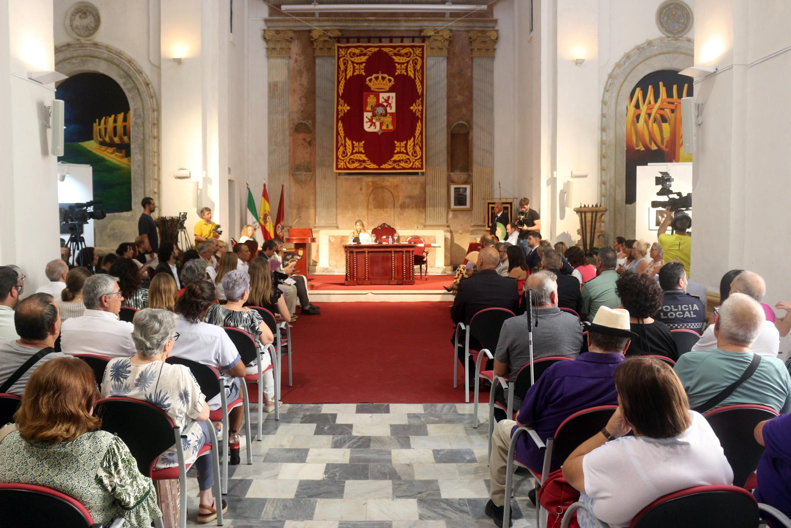 La investidura de Aurora Salvador, alcaldesa de Puerto Real, en imágenes