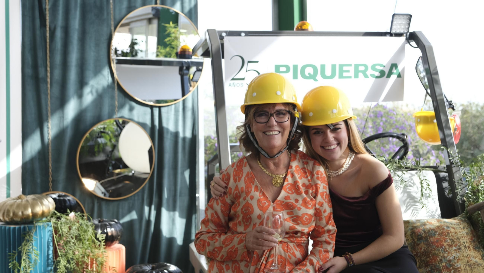 La fiesta del 25 aniversario de la empresa almeriense Piquersa, en imágenes