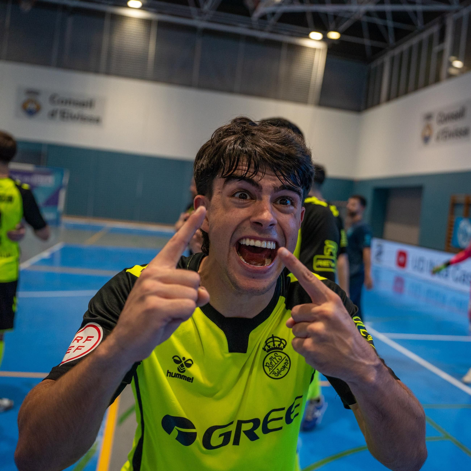 Un homenaje a la corta e intensa trayectoria del Betis Futsal, en imágenes