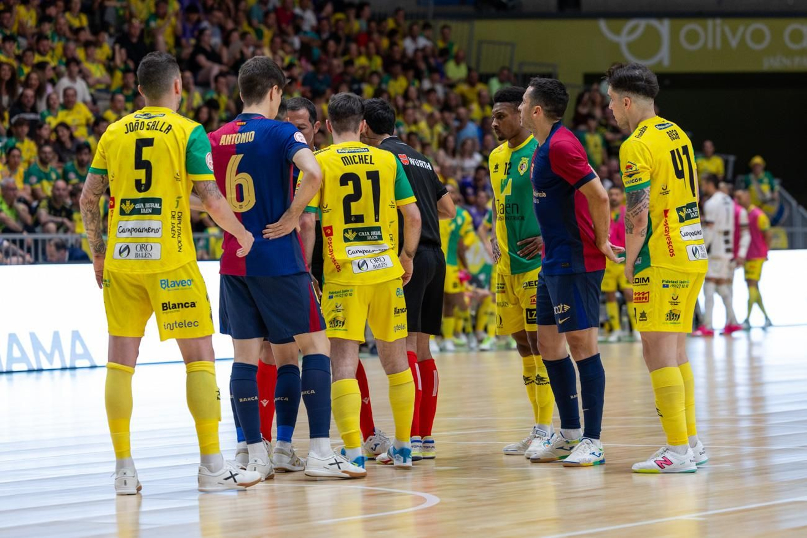 El triunfo del Barça ante el Jaén FS en el Olivo Arena