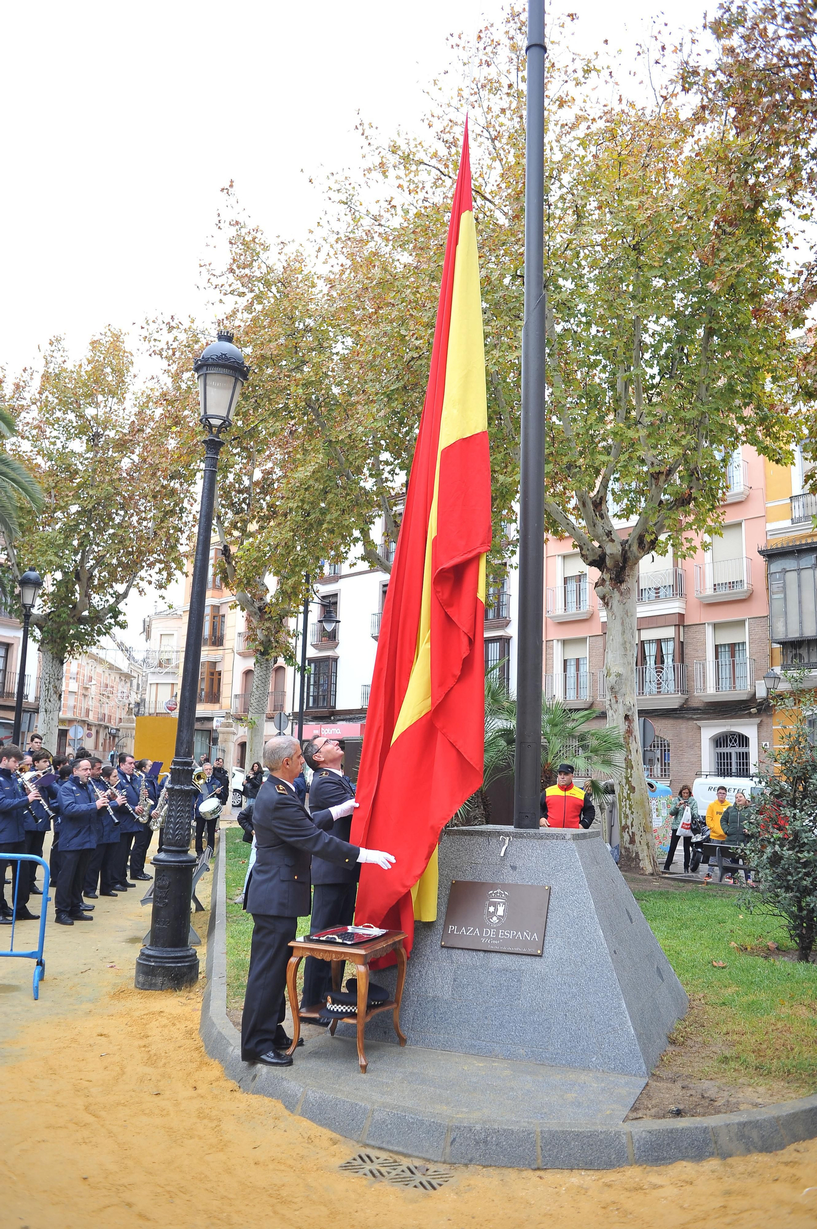 La celebración del Día de la Constitución en Lucena, en imágenes