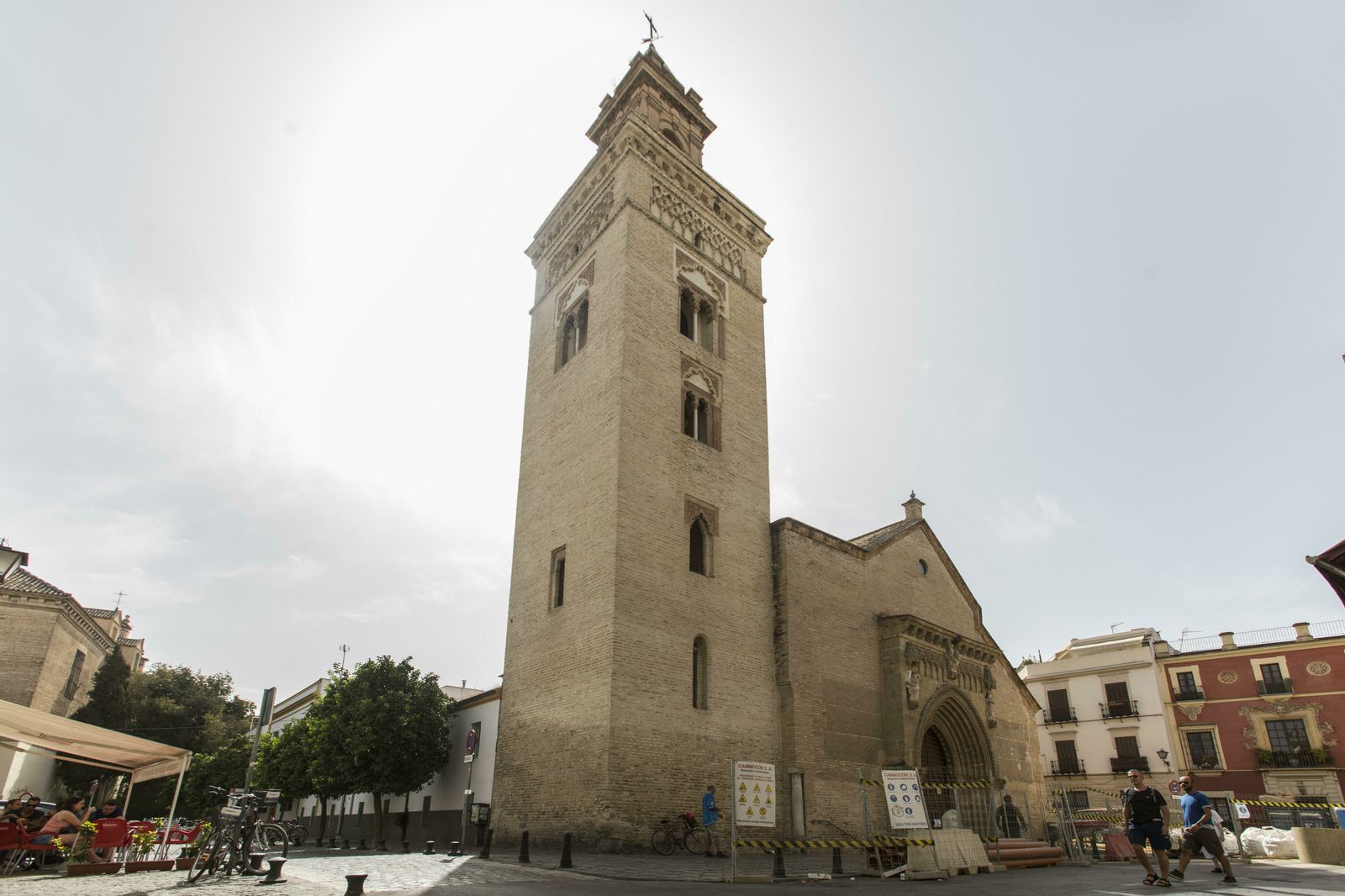 Imagen exterior de la iglesia de San Marcos, de estilo gótico mudéjar de mediados del siglo XIV.