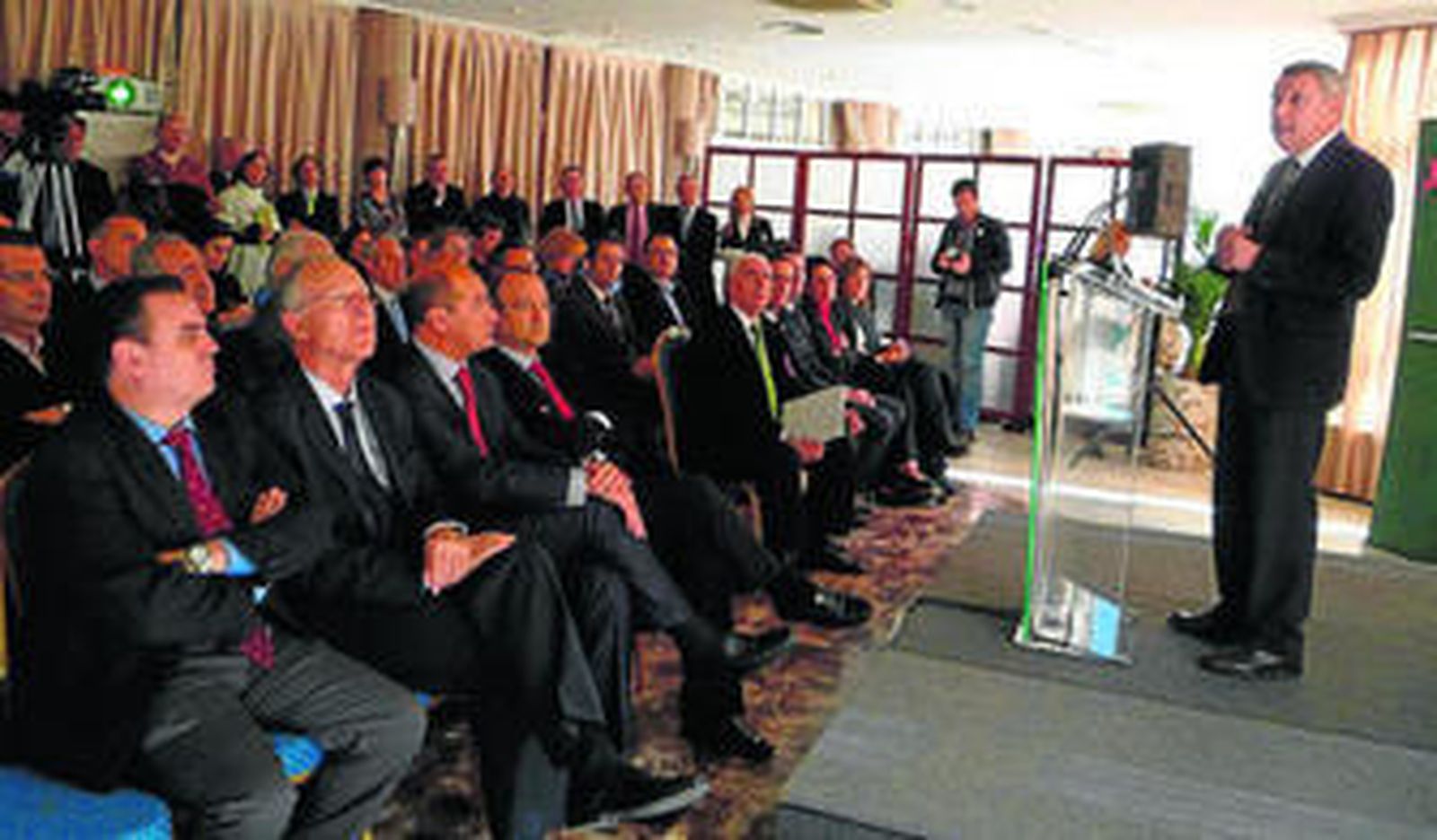 Presentación de la Escuela Pública de Golf de El Toyo en Almería.