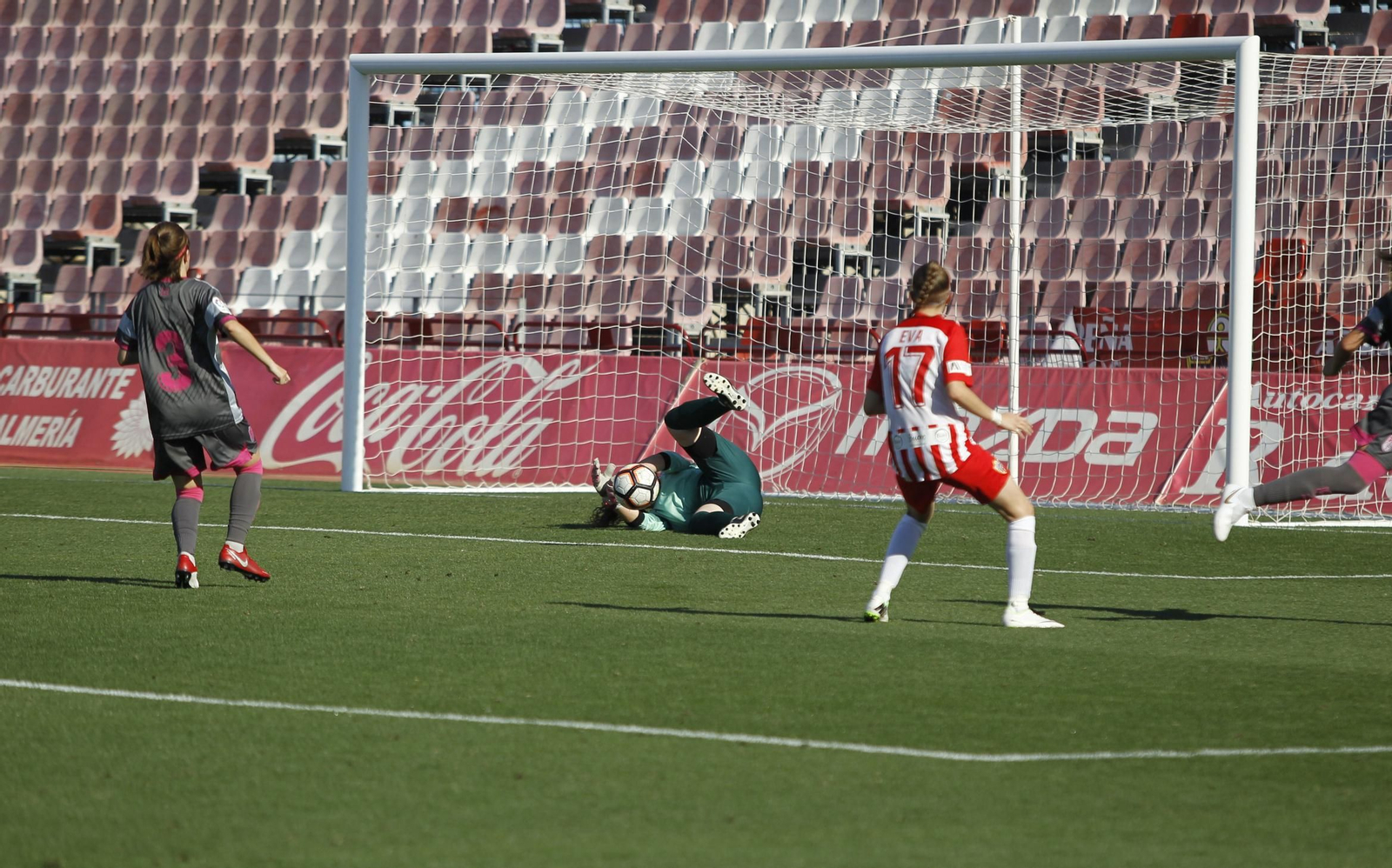 Fotogalería U.D. Almería-Granada C.F. Liga Fútbol Femenino