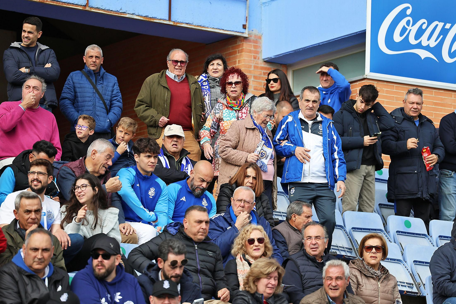 Ambiente en las gradas del Recreativo de Huelva vs AD Ceuta FC