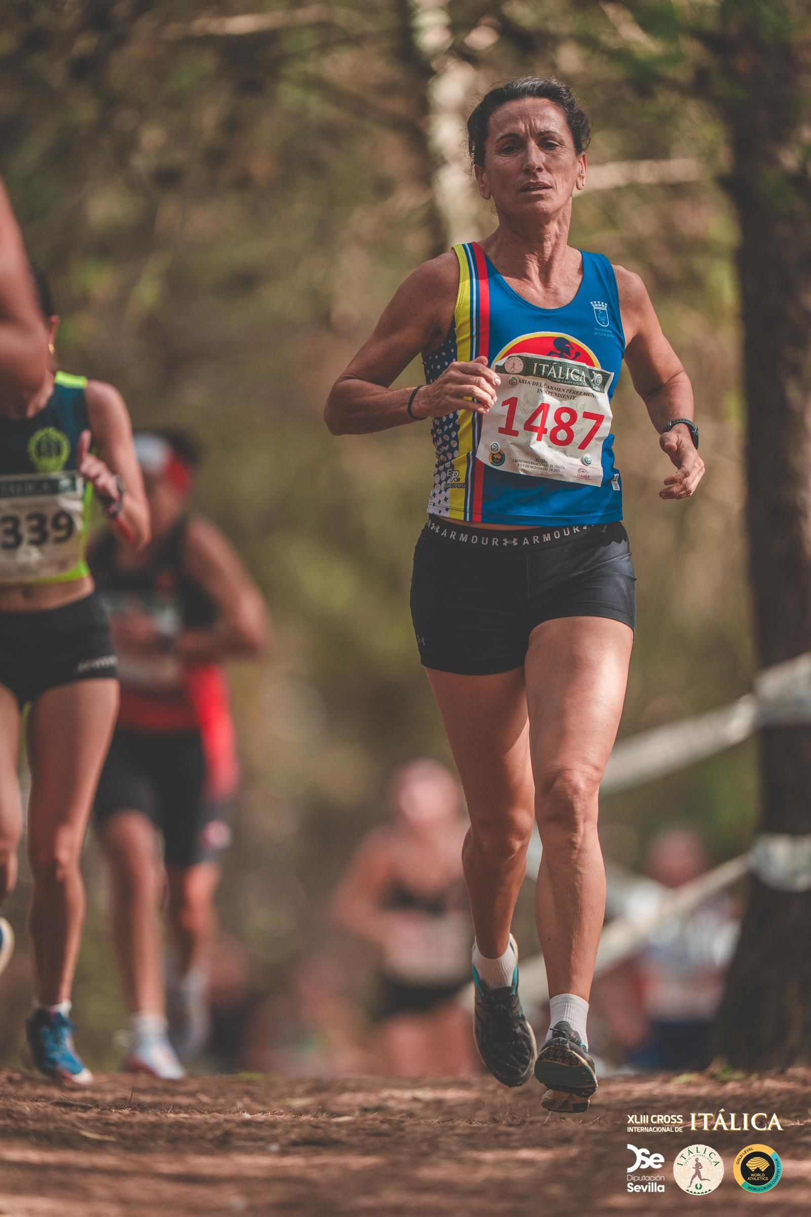 Búscate en las fotos del Cross de Itálica 2025 | 1