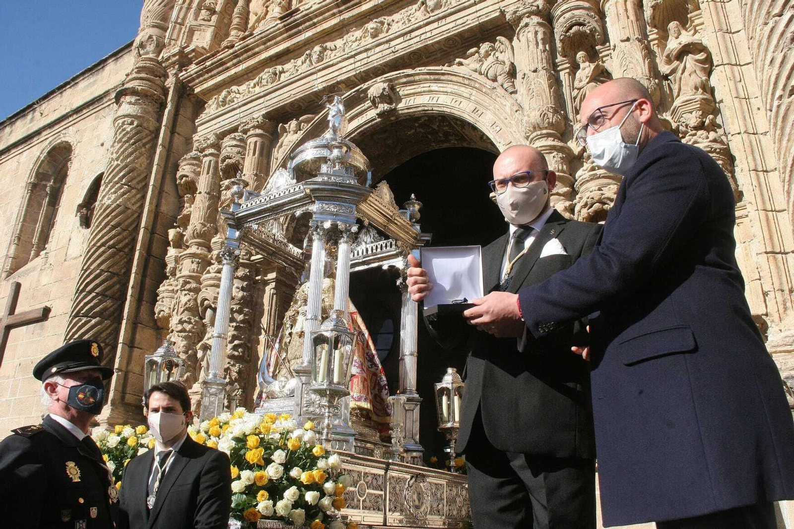 Salida extraordinaria de la Patrona, la Virgen de los Milagros