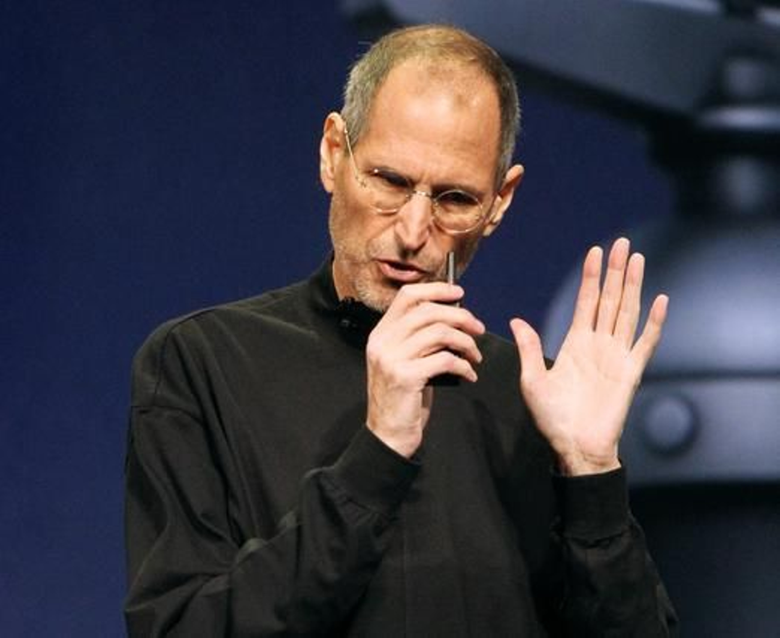 Steve Jobs presenta el iPad 2, la nueva versión del 'tablet' de Apple.

Foto: Reuters