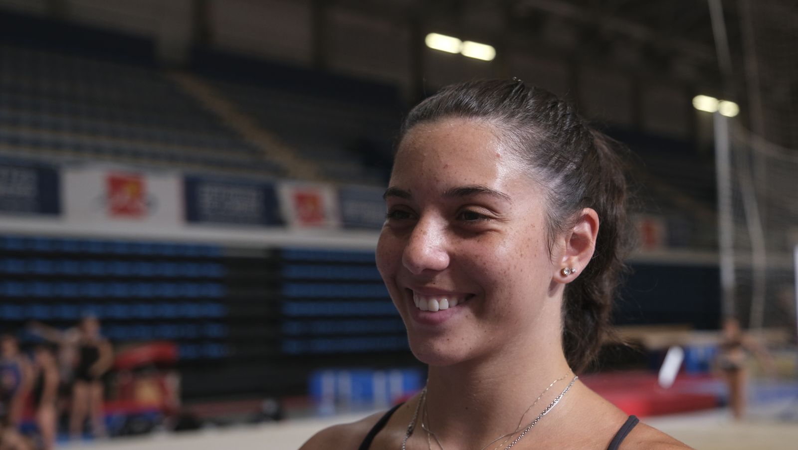 Imágenes de los entrenamientos de los gimnastas almerienses