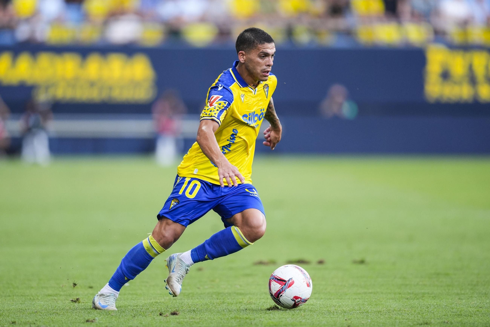 Brian Ocampo en un partido del Cádiz. Brian Ocampo en un partido del Cádiz.