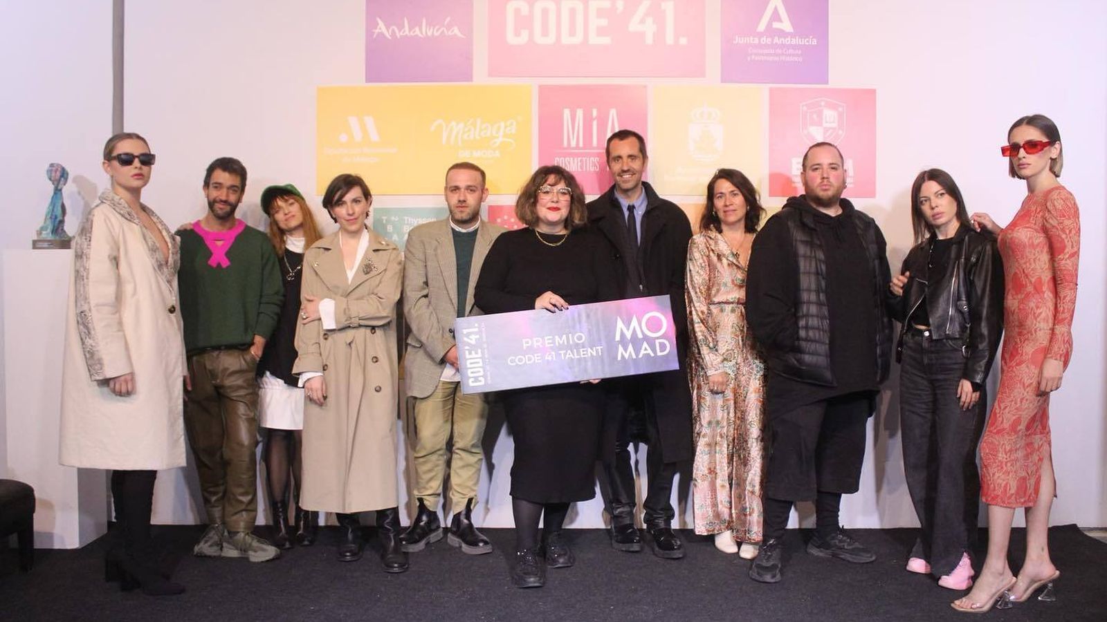 La ganadora del Certamen de Jóvenes Diseñadores de la Semana de la Moda, Párraga Escobar.