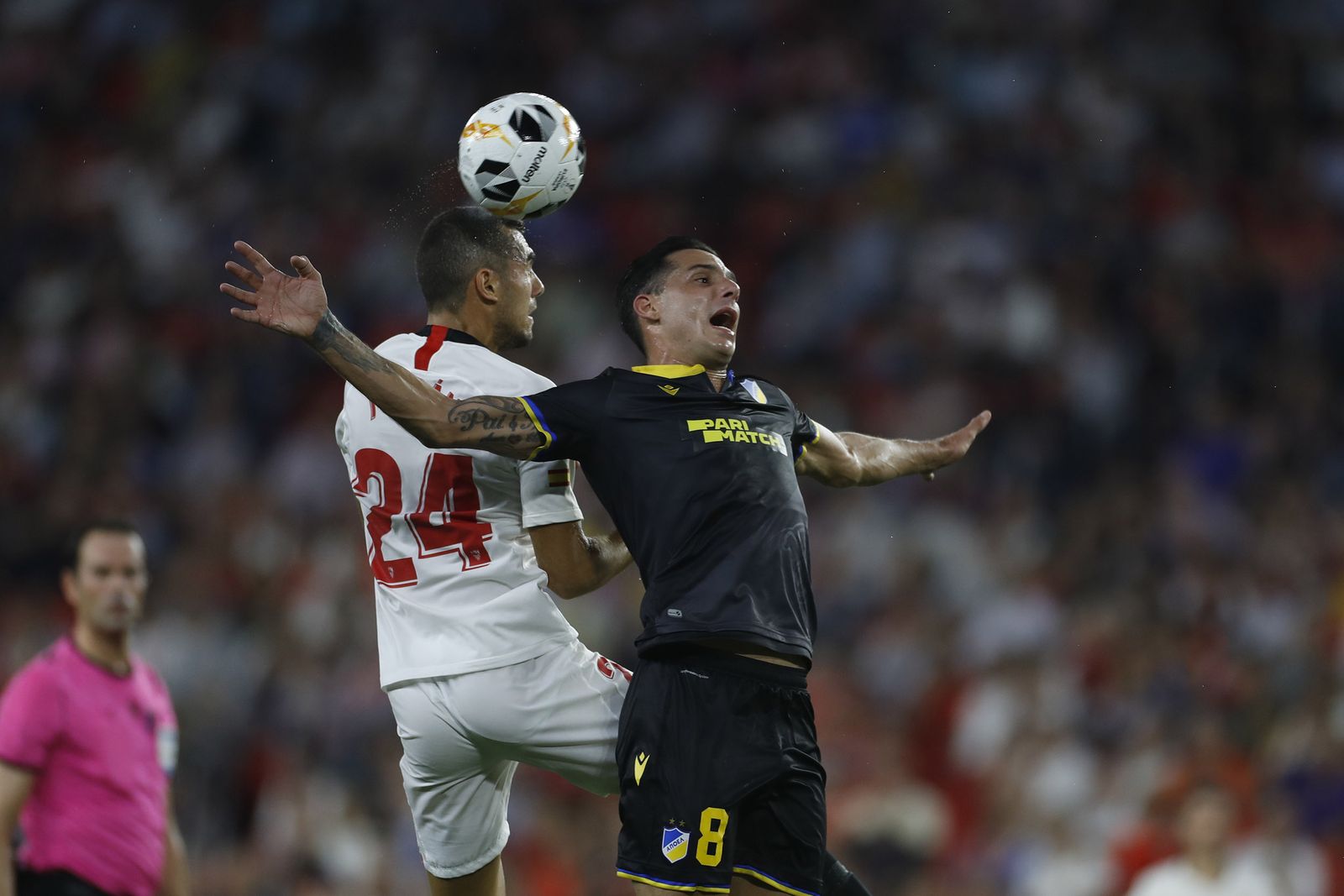 Las fotos del Sevilla-Apoel