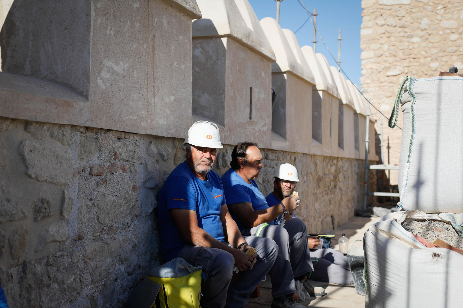Restauración torre Sur Alcazaba