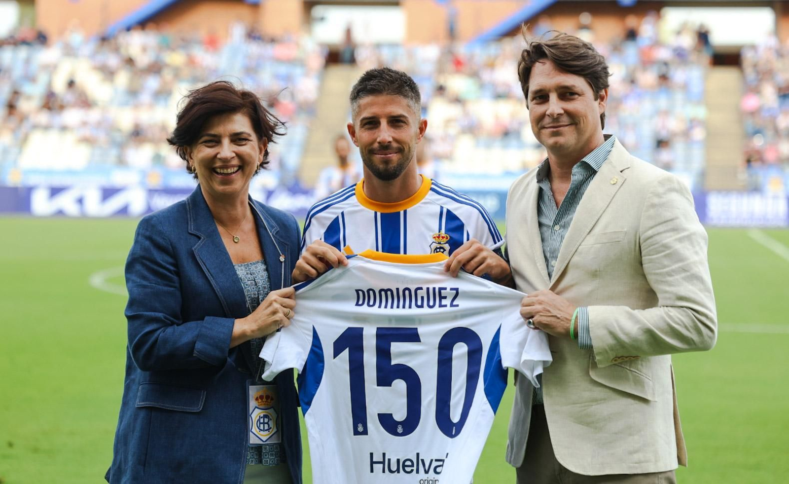 Búscate en las gradas del Nuevo Colombino en el Recre- Linares