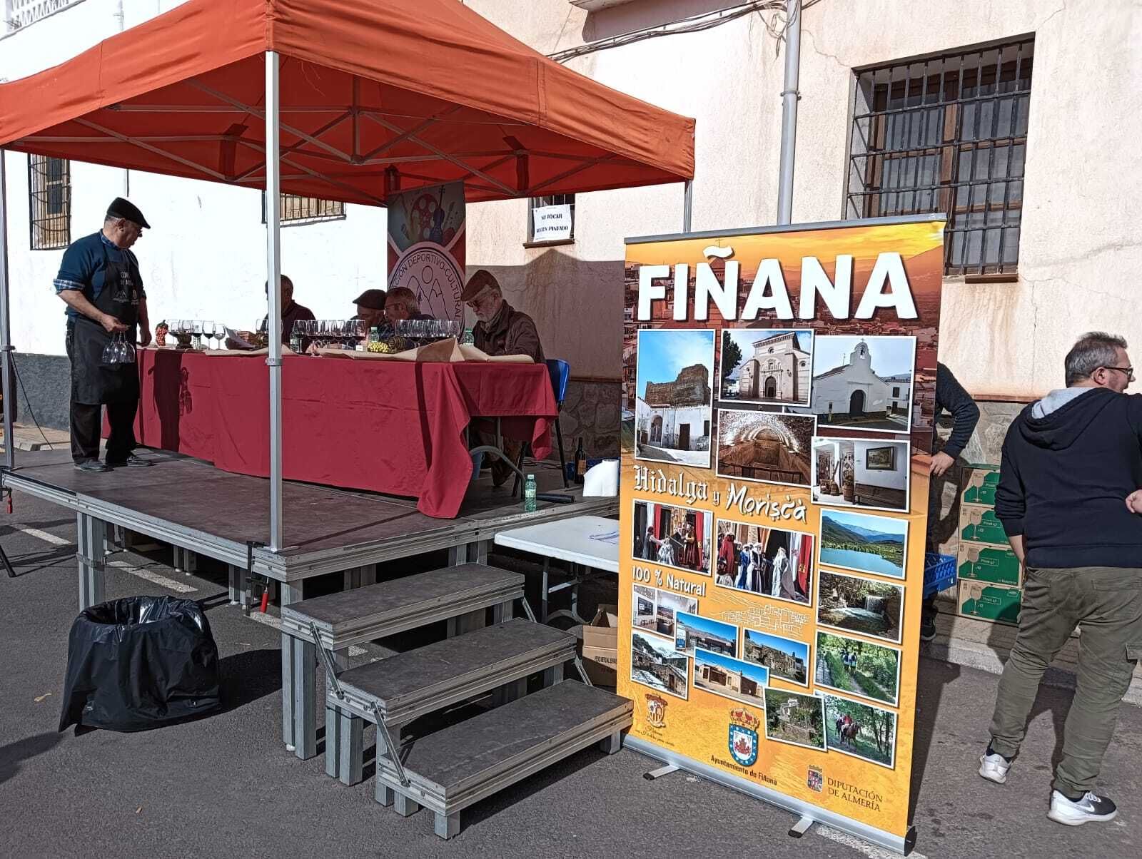 Imágenes del 17º Certamen de Mostos de Fiñana y del Torneo de Facas