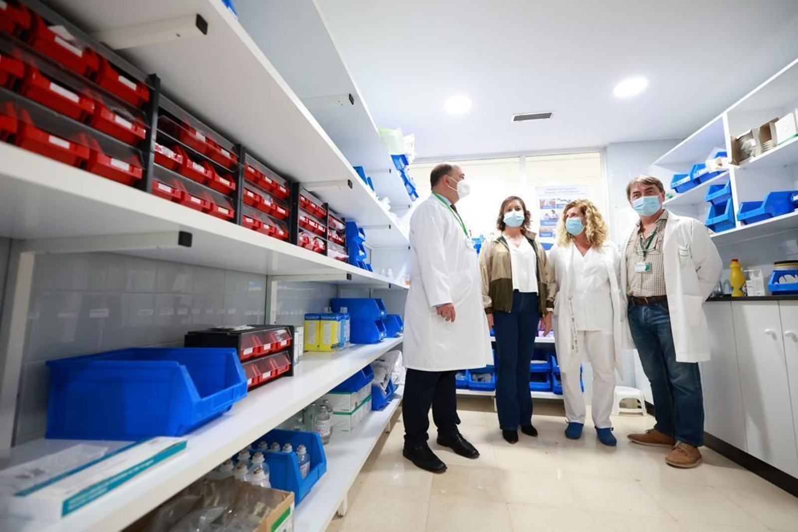 Visita de la consejera de Salud al hospital de San Carlos y a su nueva unidad de neurorrehabilitación