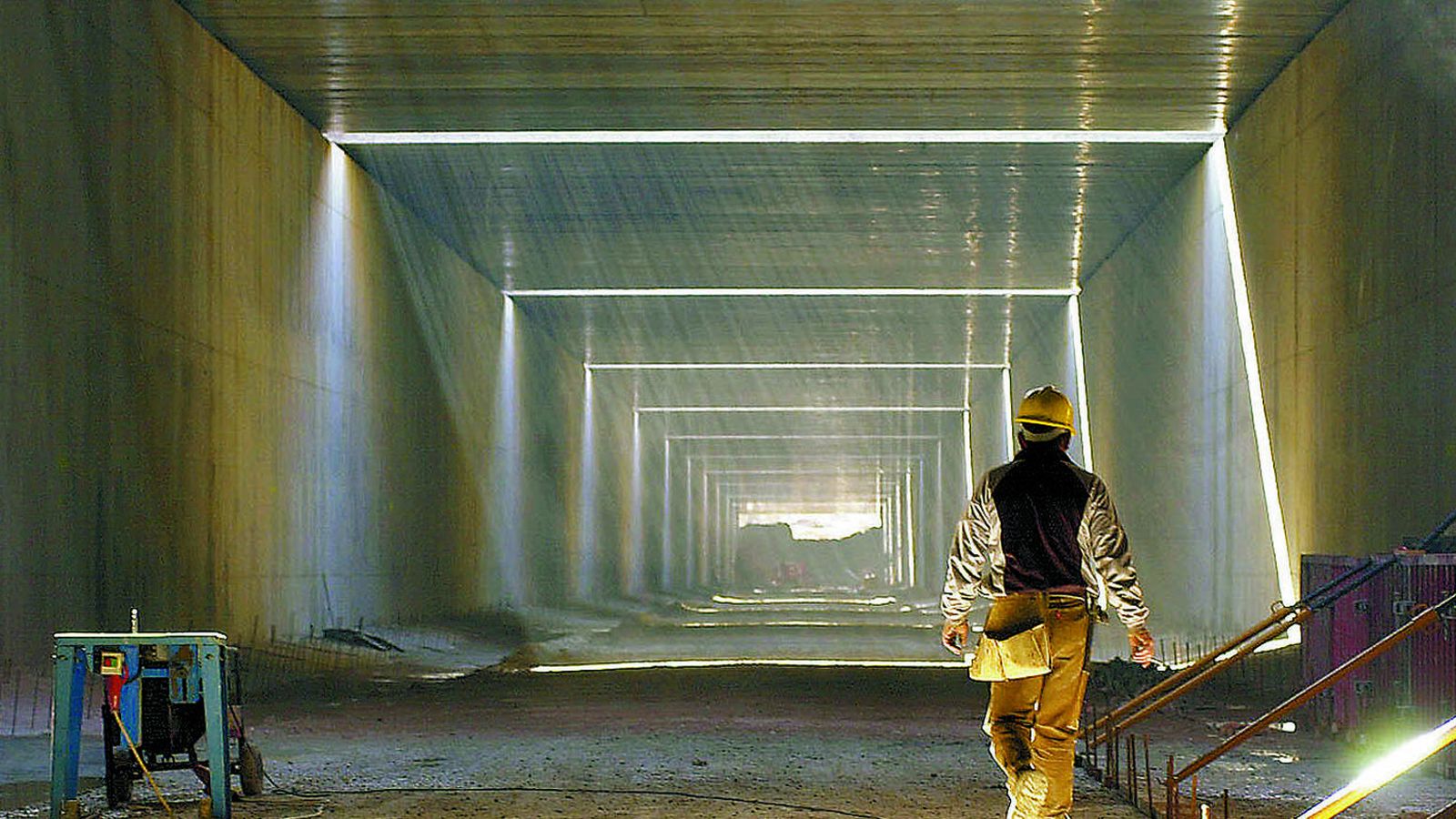 El túnel del soterramiento en plena construcción.