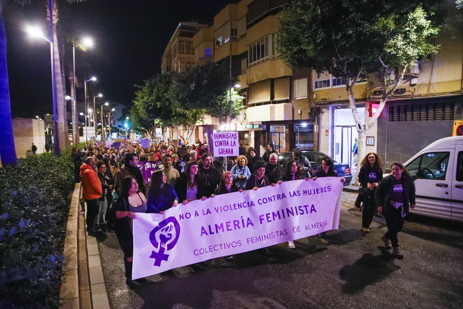 Las imágenes de la manifestación realizada por Asamblea Feminista 8M en Almería