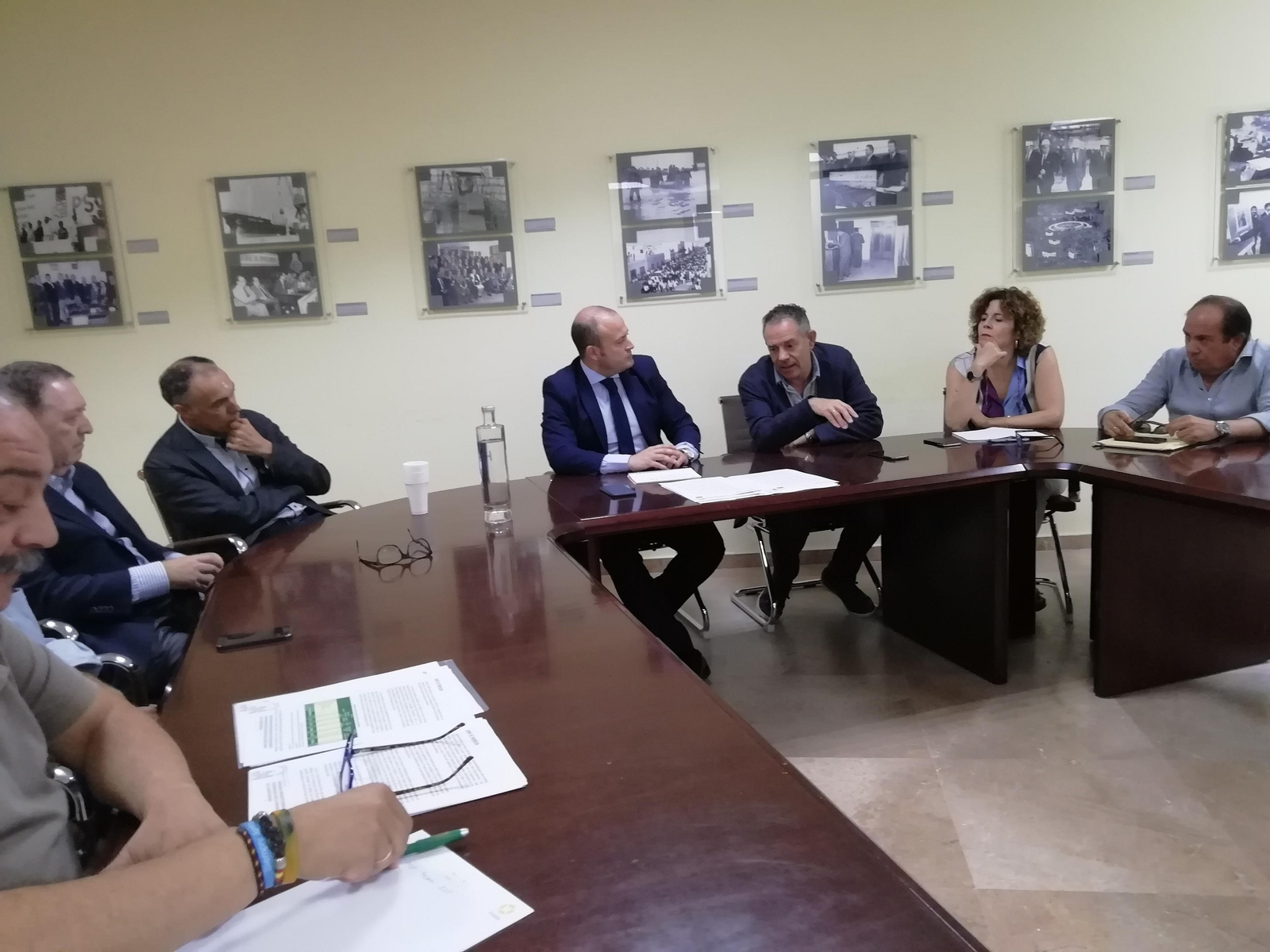 Reunión de los sectores afectados por el Brexit con Julio Díaz.