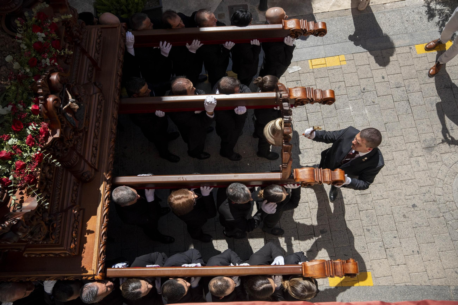 Eucaristía y procesión de Exaltación de la Cruz en la localidad de Vélez-Rubio