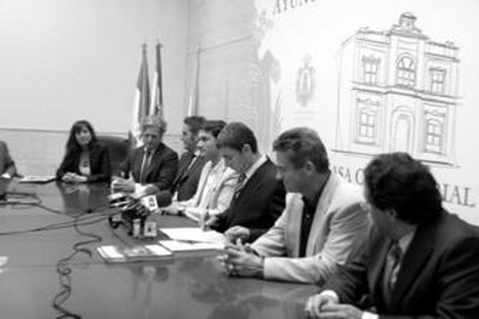 Imagen de la presentación del convenio que tuvo lugar ayer en el Ayuntamiento.