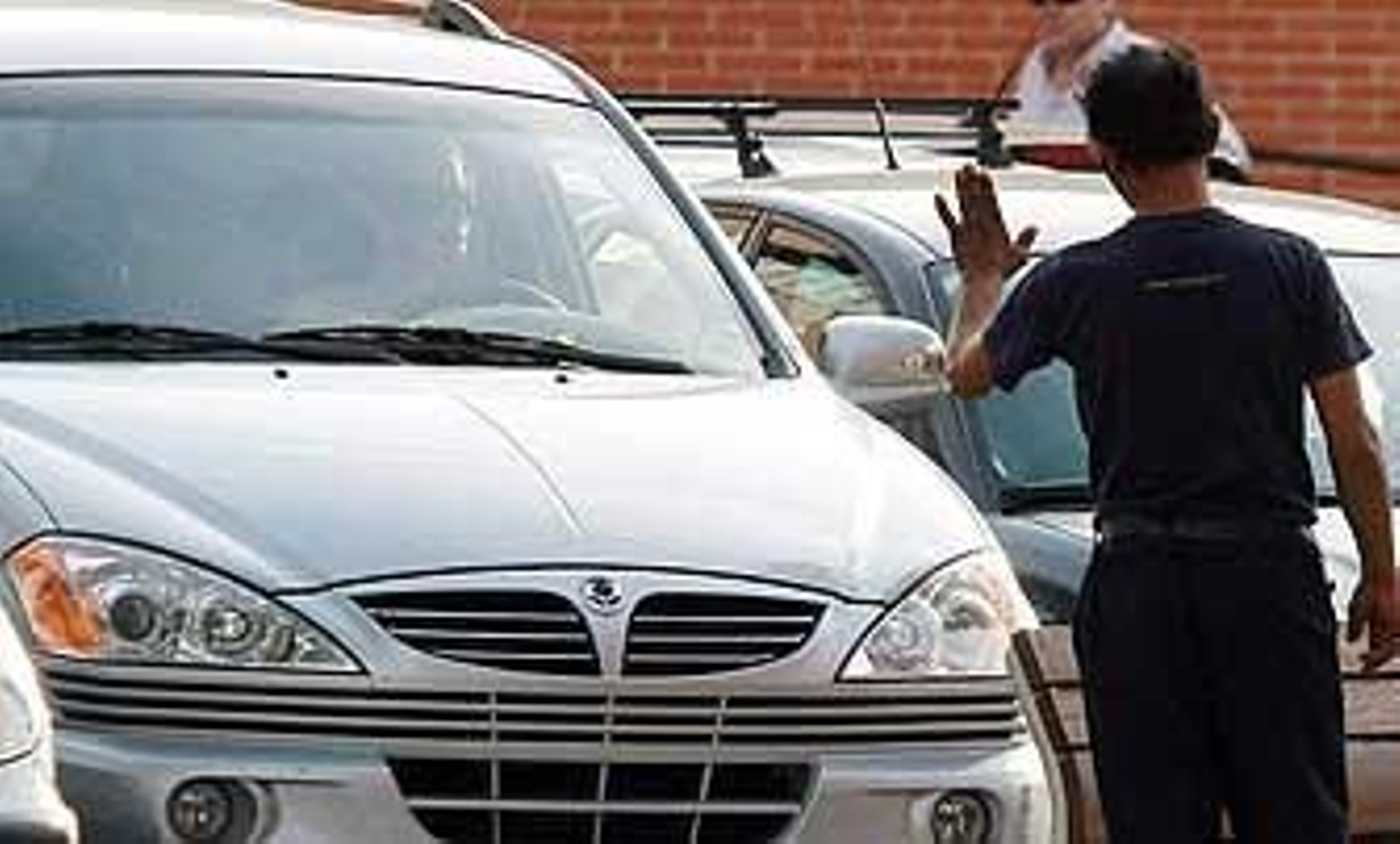 La Audiencia confirma la prisión para un 'gorrilla' que coaccionó a una mujer