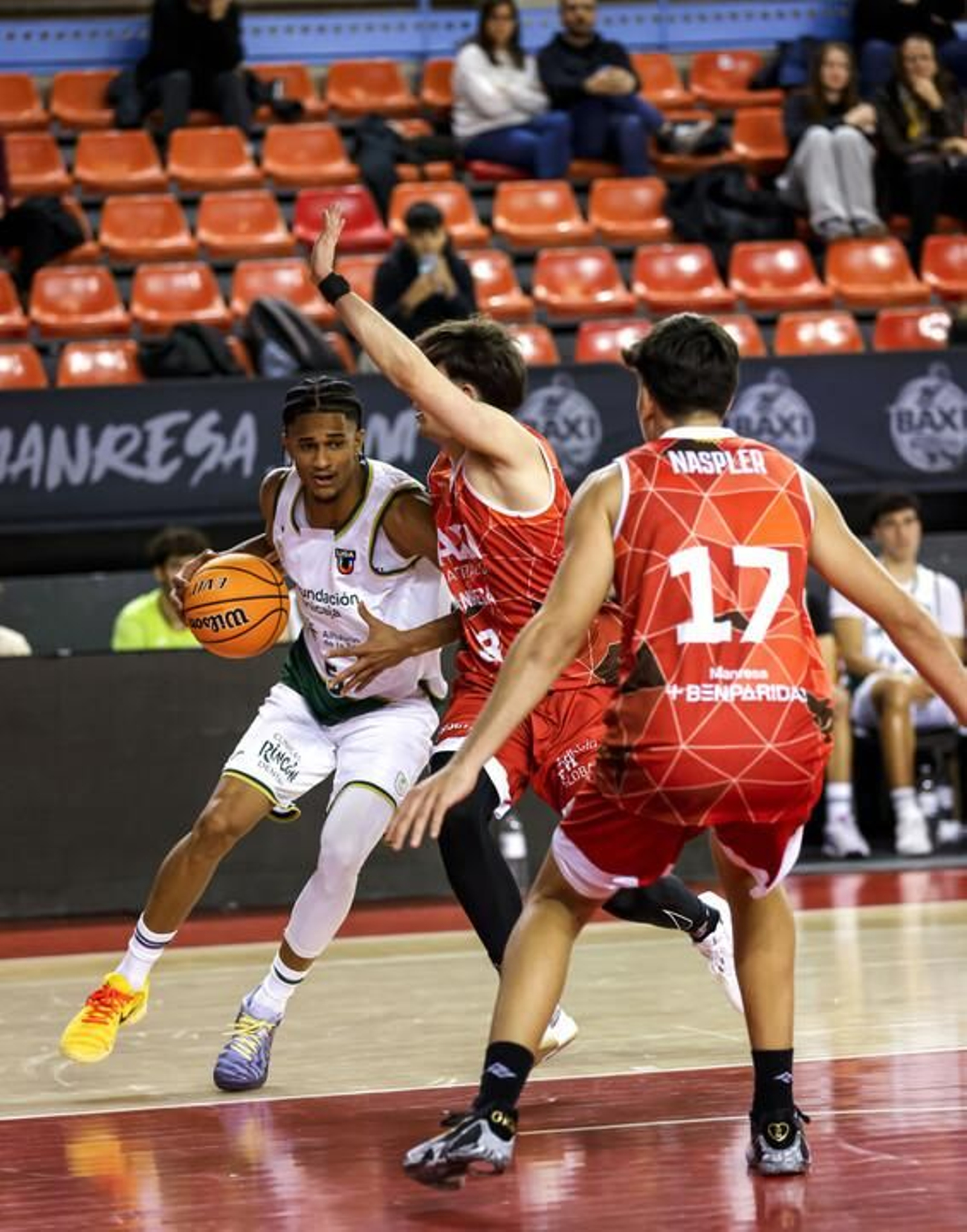 Liga U22: El Unicaja rozó la épica en Manresa con Moller y Butajevas descomunales
