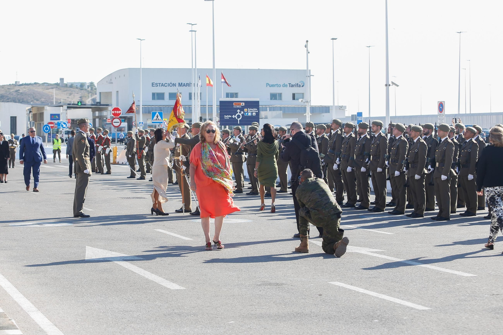 Las fotos de la jura de bandera civil en Tarifa