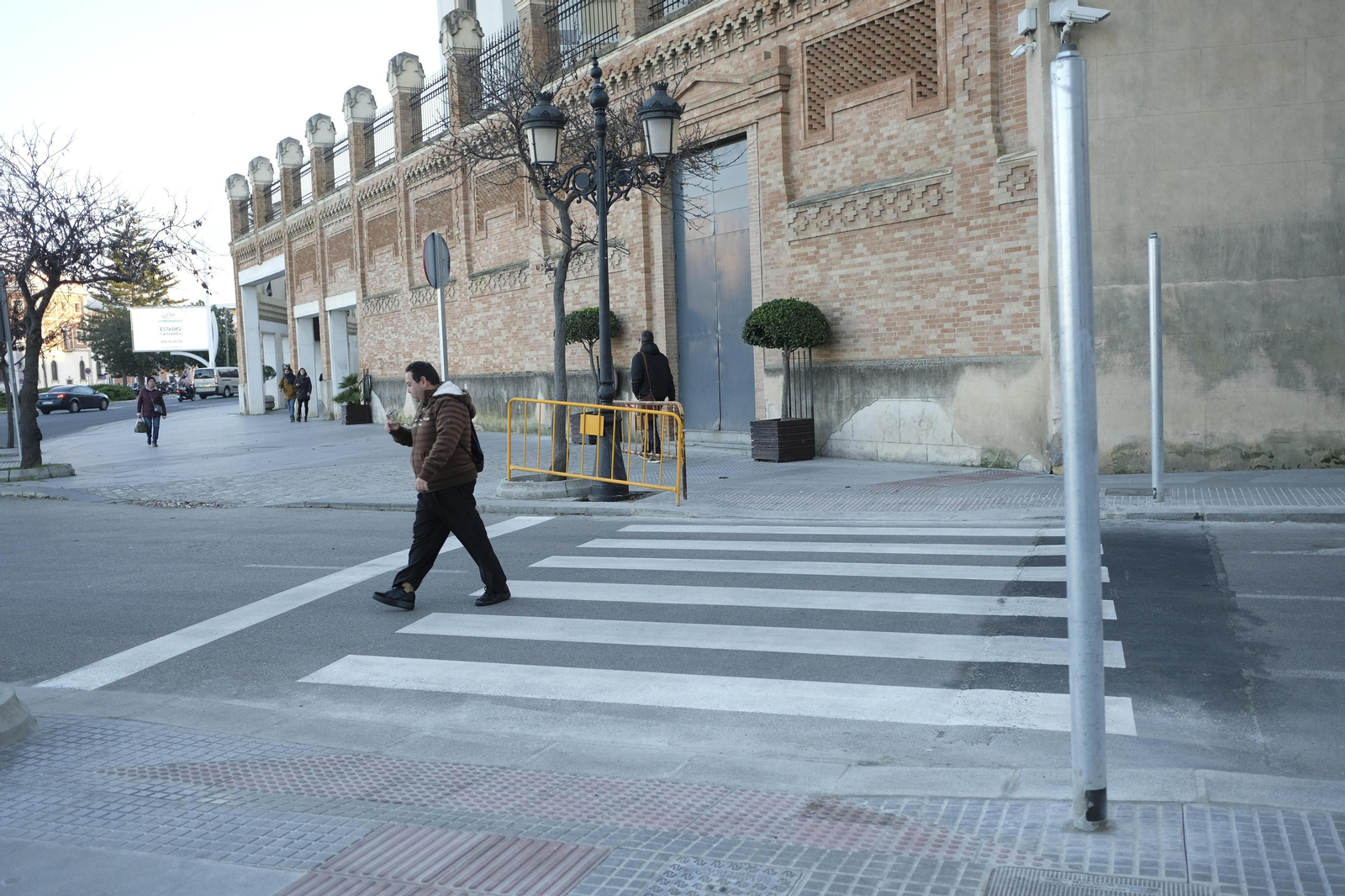 El Ayuntamiento también planear cambiar la frecuencia de paso para peatones y vehículos en los semáforos