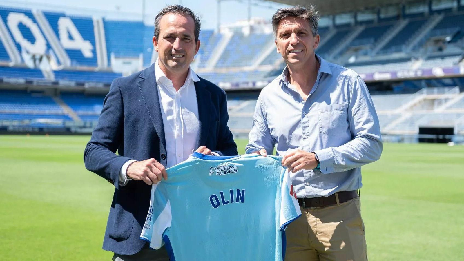Kike Pérez, director general del Málaga CF, posa con Iván Lastra, CEO de Olin