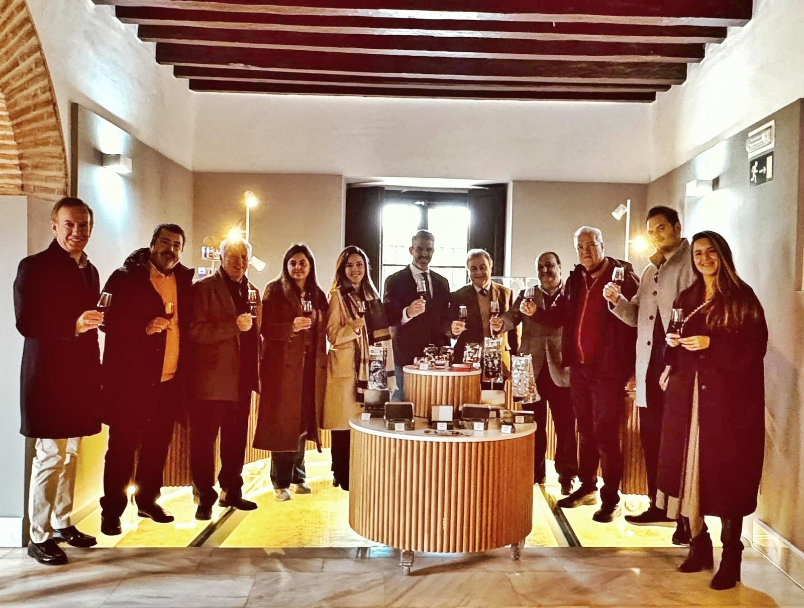 Inauguración de la tienda del Alcázar.