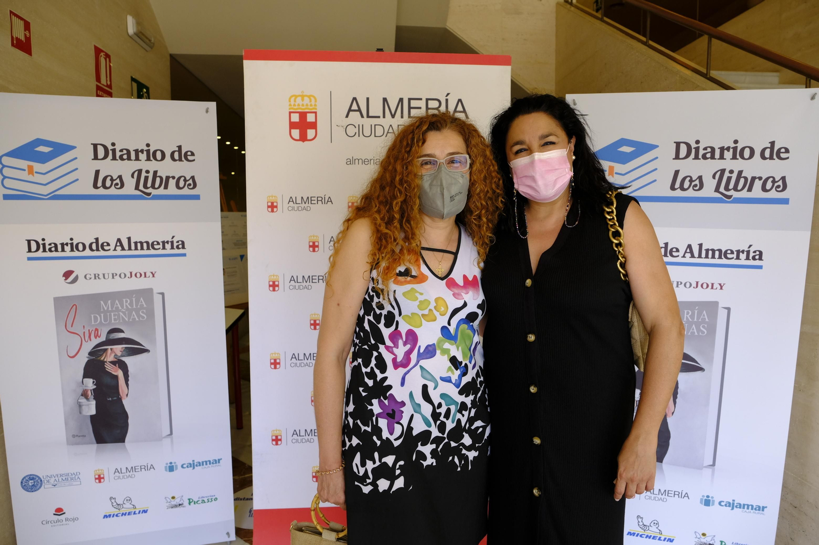 Fotogalería del Diario de los Libros, con María Dueñas. Almería