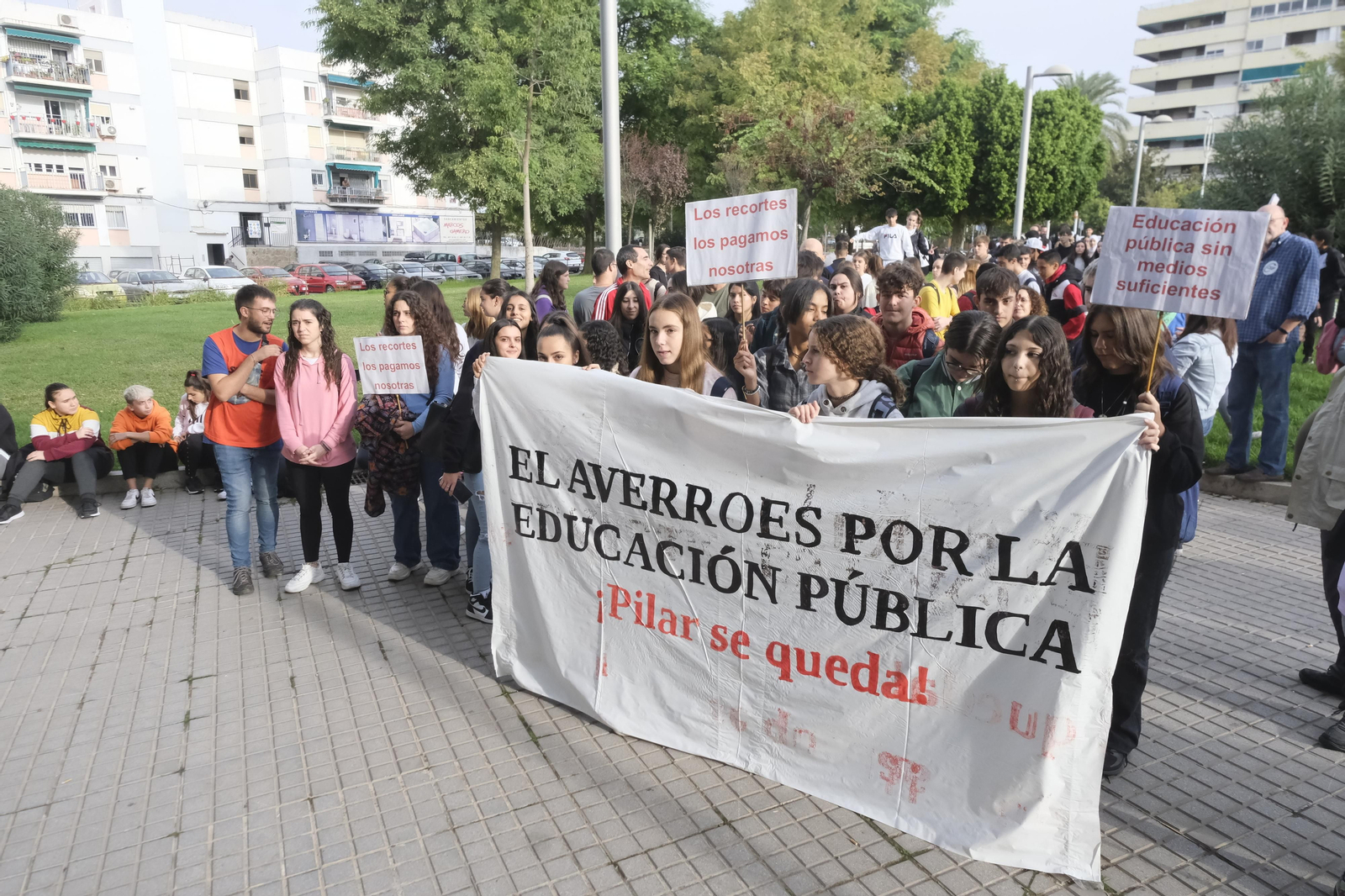 La nueva protesta del instituto Averroes de Córdoba, en imágenes