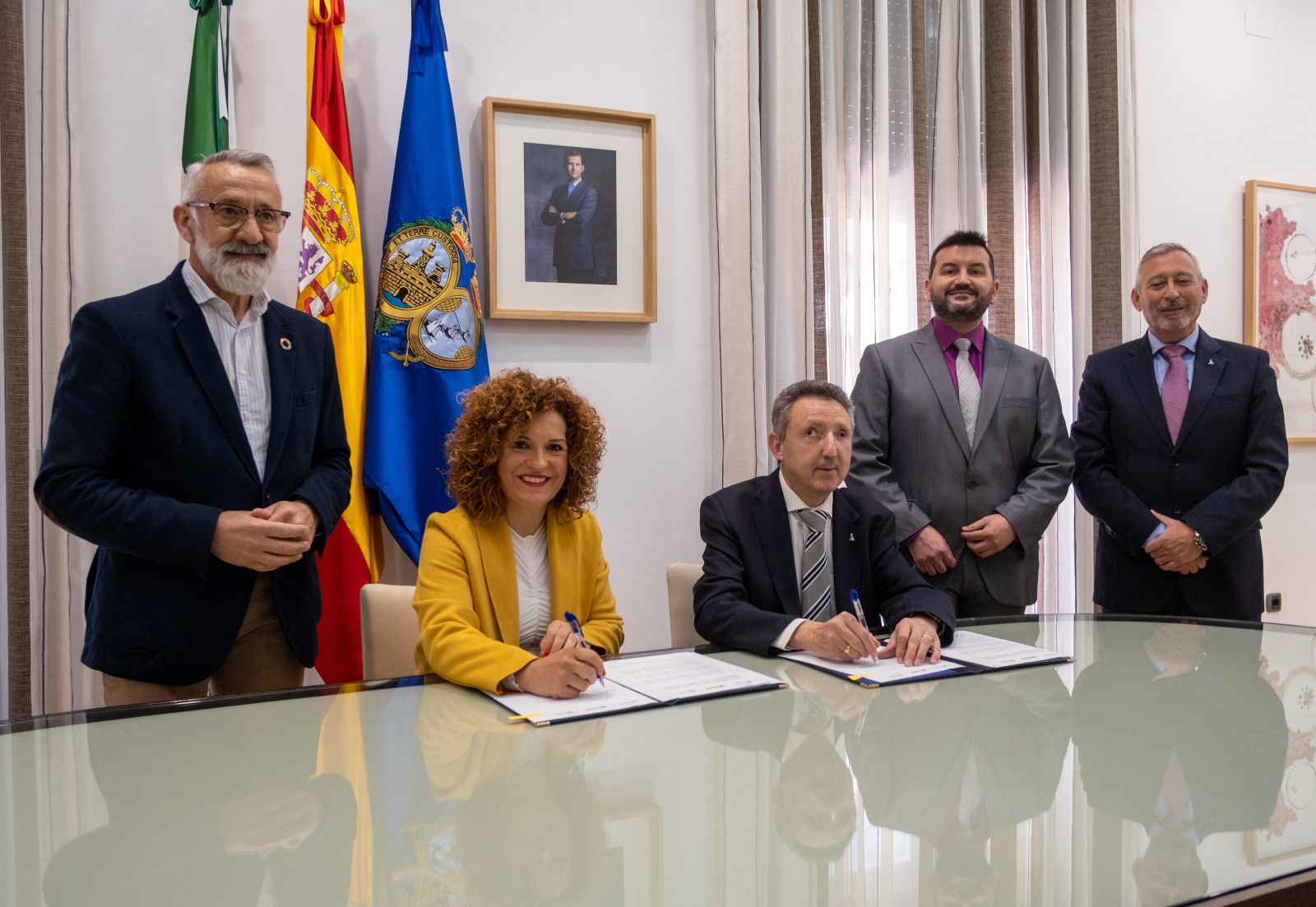 Firma del acuerdo entre la Diputación y la Once.